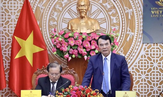 Phó Chủ tịch UBND tỉnh Lâm Đồng Phạm S dự thay Chủ tịch UBND tỉnh. Ảnh: Mai Hương

