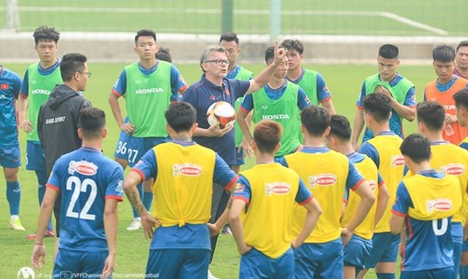 Đội tuyển Việt Nam có khoảng 1 tuần tập luyện tại Hà Nội trước khi sang Qatar. Ảnh: VFF