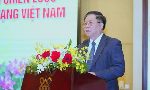 Đồng chí Nguyễn Trọng Nghĩa, Bí thư Trung ương Đảng, Trưởng ban Tuyên giáo Trung ương dự và phát biểu chỉ đạo tại hội thảo. Ảnh: Quốc Cường.