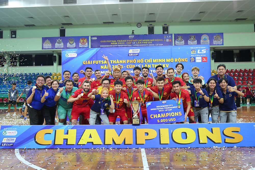 Thammasat Stallion vô địch Giải futsal TPHCM mở rộng - Cúp LS 2023. Ảnh: Vinh Điền