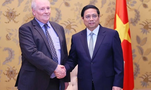 Thủ tướng Phạm Minh Chính tiếp Chủ tịch Tập đoàn Enterprize Energy Ian Hatton. Ảnh: TTXVN