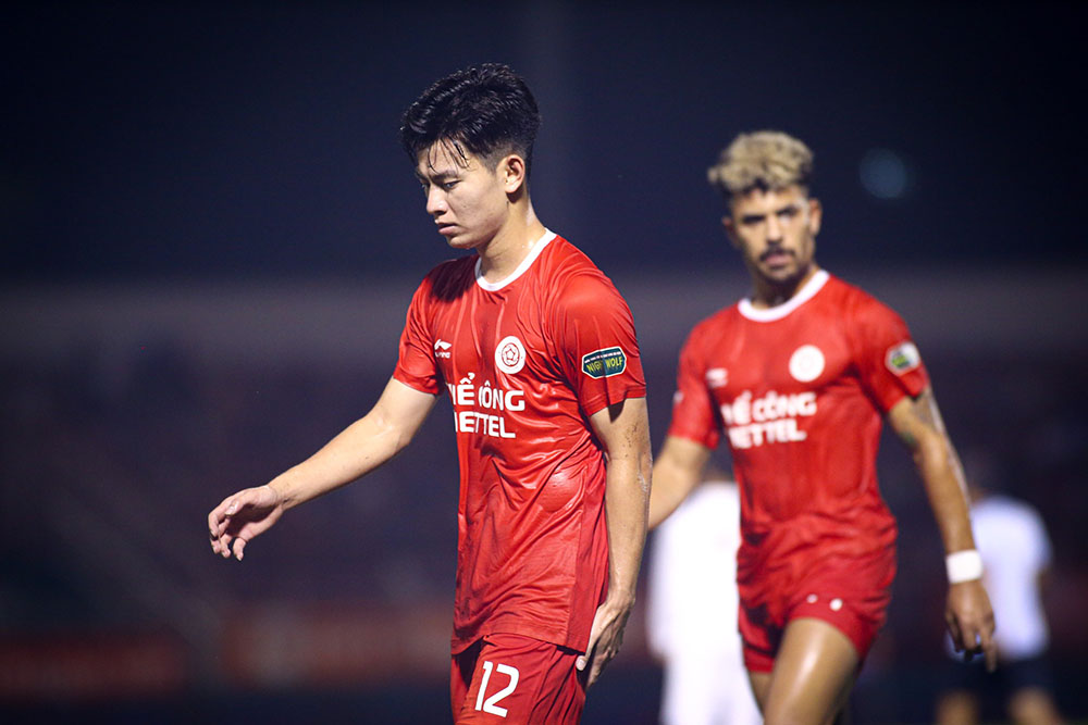 Thể Công - Viettel nhận thất bại trước TPHCM ở vòng 4 Night Wolf V.League 2023-2024. Ảnh: Thanh Vũ