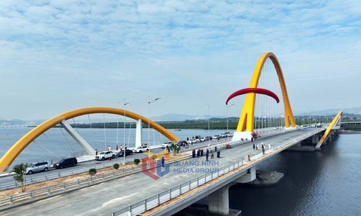 Cầu Cửa Lục 3 chính thức có tên là cầu Bình Minh. Ảnh: Thành Công