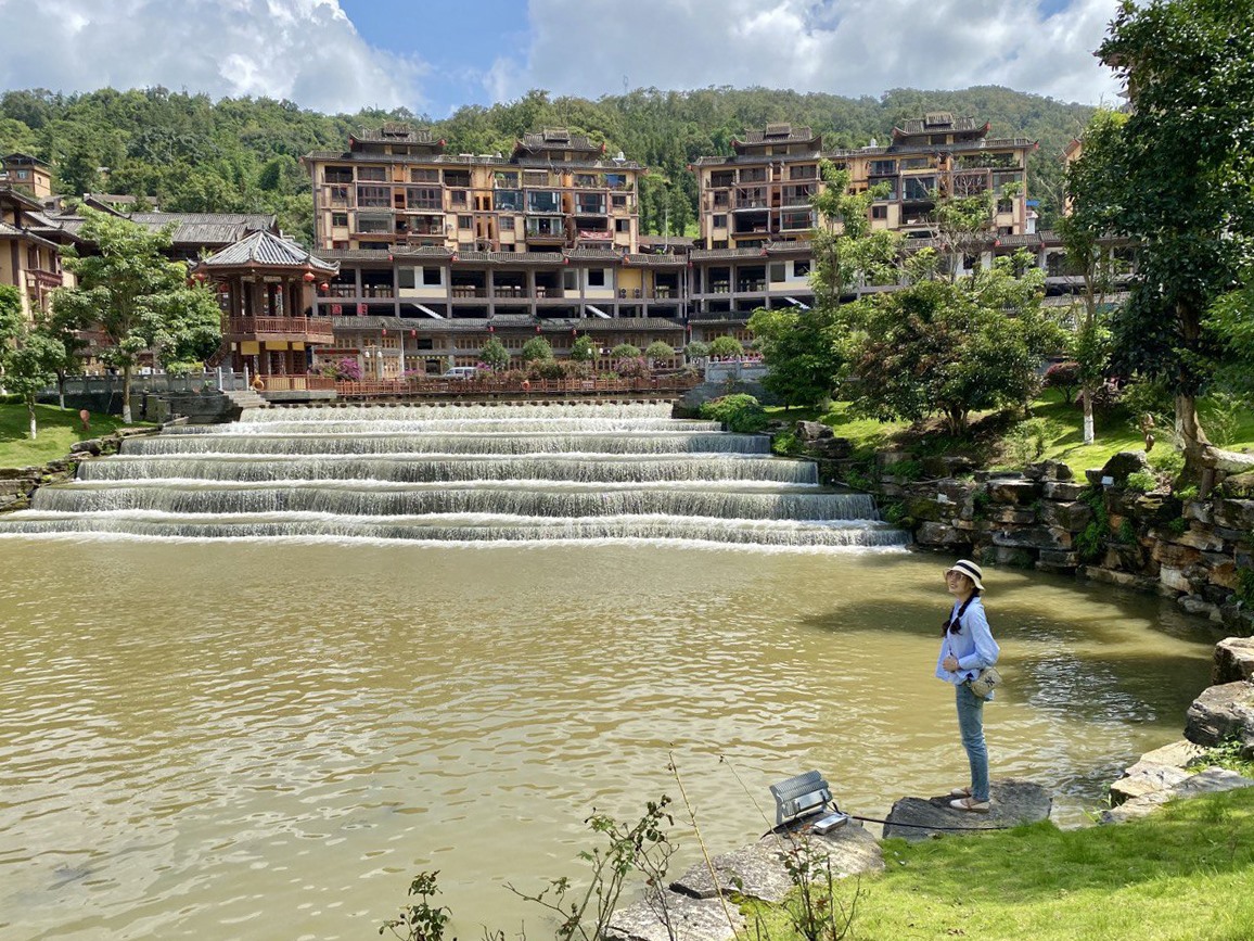 Miêu Trại Tích Thủy, một điểm tham quan trong tour đường bộ Hà Khẩu - Bình Biên - Mông Tự. Ảnh: Linh Boo