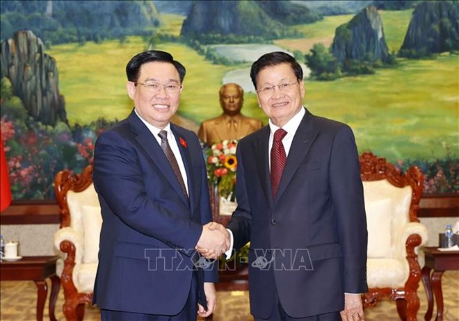 Chủ tịch Quốc hội Vương Đình Huệ hội kiến Tổng Bí thư, Chủ tịch nước Lào