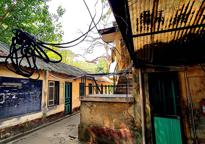 Khung cảnh hoang tàn ở hãng phim truyện Việt Nam sau quá trình cổ phần hóa. Ảnh: Nguyễn Thành Bình