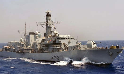 Tàu HMS Somerset của Hải quân Hoàng gia Anh tham gia cuộc diễn tập của JEF. Ảnh: Bộ Quốc phòng Anh