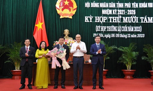Ông Đỗ Thái Phong được  bầu bổ sung giữ chức Phó Chủ tịch HĐND tỉnh Phú Yên. Ảnh: Minh Hằng