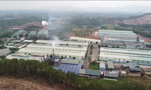 Nhà máy xử lý rác thải của Công ty Cổ phần môi trường Việt Xuân Mới. Ảnh: Việt Bắc.
