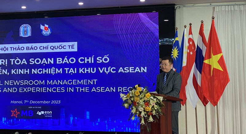 Ông Nguyễn Thanh Lâm, Thứ trưởng Bộ Thông tin và Truyền thông, phát biểu tại hội thảo. Ảnh: Anh Vũ 