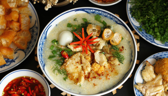 Cháo cá Tích Nghi là đặc sản phải thử một lần khi đến Bắc Ninh. Ảnh: Foody