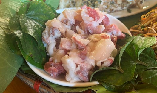 Độc lạ món thịt chua 3 năm ở vùng cao Hoà Bình. Ảnh: Minh Nguyệt