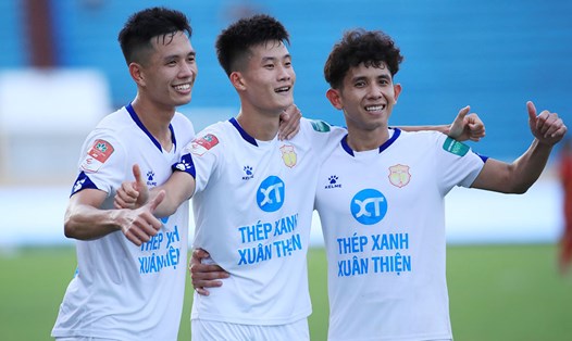 Câu lạc bộ Nam Định xuất sắc nhất V.League tháng 10. Ảnh: NĐFC