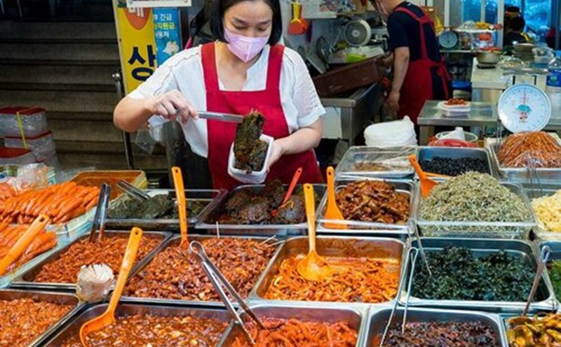 Một gian hàng ở chợ. Ảnh: Korea Herald