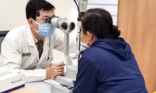 Cảnh báo bệnh nhân đái tháo đường mắt mờ dần nguy cơ mất hẳn thị lực. Ảnh: BVCC