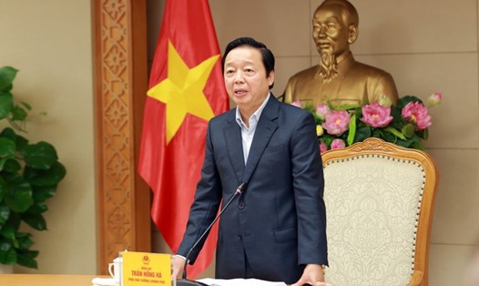 Phó Thủ tướng Chính phủ Trần Hồng Hà phát biểu tại buổi làm việc. Ảnh: VGP