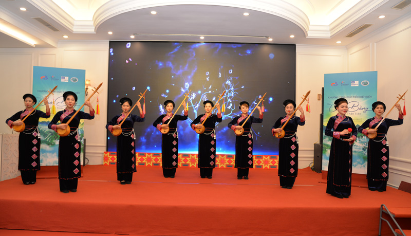 Hội nghị xúc tiến điểm đến, mang không gian văn hoá tỉnh Cao Bằng về trung tâm Hà Nội. Ảnh: Vũ Tiệp