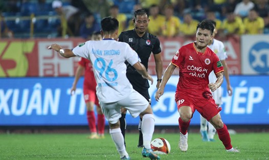 Công an Hà Nội thắng 2-1 trên sân Thiên Trường ở V.League 2023. Ảnh: VPF