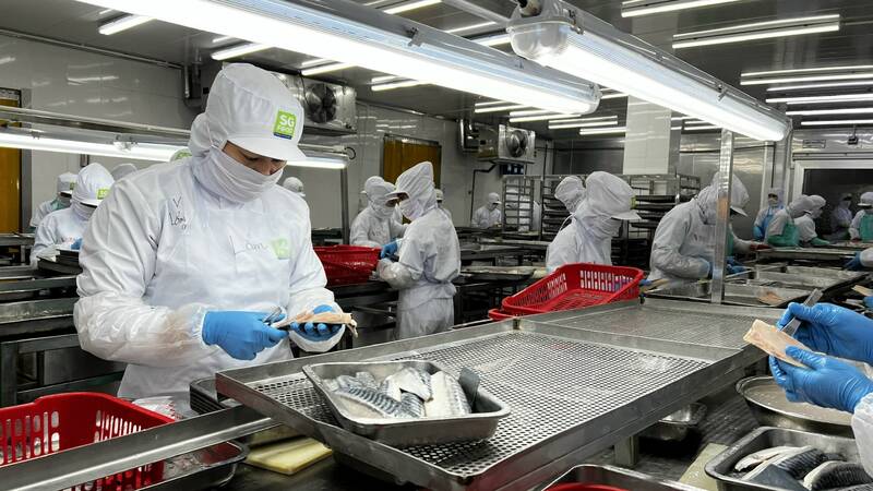 Công nhân của Công ty Sài Gòn Food được đảm bảo thưởng Tết 2 tháng lương. Ảnh: Công ty Sài Gòn Food cung cấp