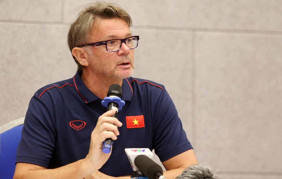 Huấn luyện viên Troussier và mục tiêu World Cup của bóng đá Việt Nam