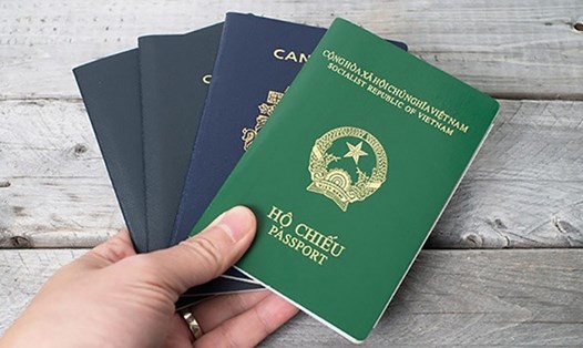 Người dân có thế sẽ được cấp hộ chiếu phổ thông online. Ảnh minh hoạ: Bộ Công an