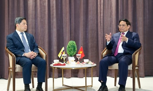 Thủ tướng Phạm Minh Chính tiếp Bộ trưởng Văn phòng Thủ tướng, kiêm Bộ trưởng thứ hai về Tài chính và Kinh tế Dato Seri Setia Dr Awang Haji Mohd Amin Liew Abdullah. Ảnh: VGP