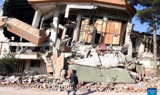 Nhà cửa tan hoang ở Antakya, Hatay, Thổ Nhĩ Kỳ sau động đất. Ảnh: Xinhua