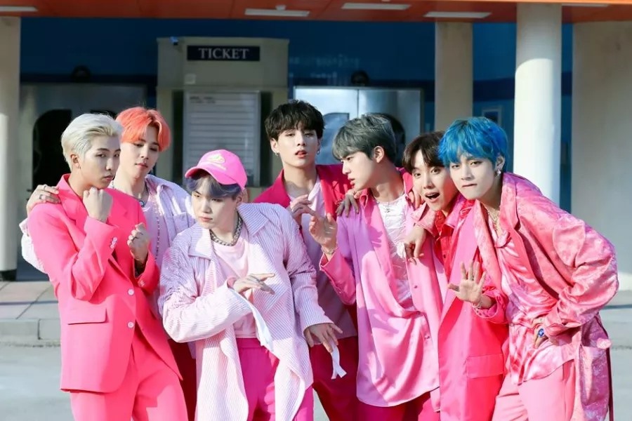 “Boy With Luv” của BTS đạt 1 tỉ lượt stream. Ảnh: Big Hit.