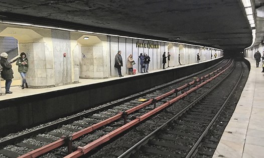 Ga tàu điện ngầm “Chợ Romania” có hành lang chờ hẹp nhất. Ảnh: Wiki
