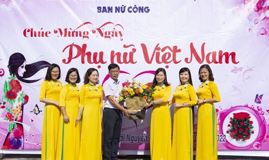 Hoạt động nữ công tại CĐCS thuộc CĐ Nông nghiệp và Phát triển Nông thôn Việt Nam. Ảnh: Hương Mai