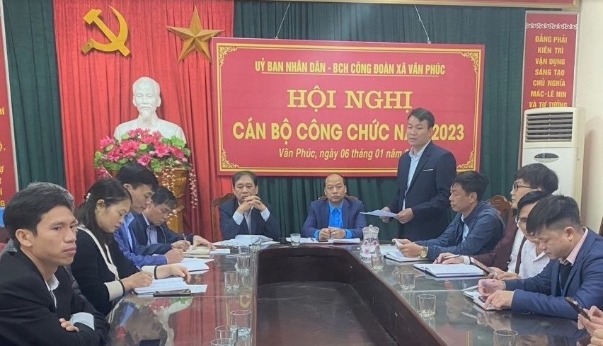 Liên đoàn Lao động huyện Phúc Thọ, Hà Nội đã chỉ đạo 35/35 Công đoàn cơ sở khối hành chính sự nghiệp tổ chức Hội nghị Cán bộ, công chức, viên chức năm 2023. Ảnh: Hải Yến