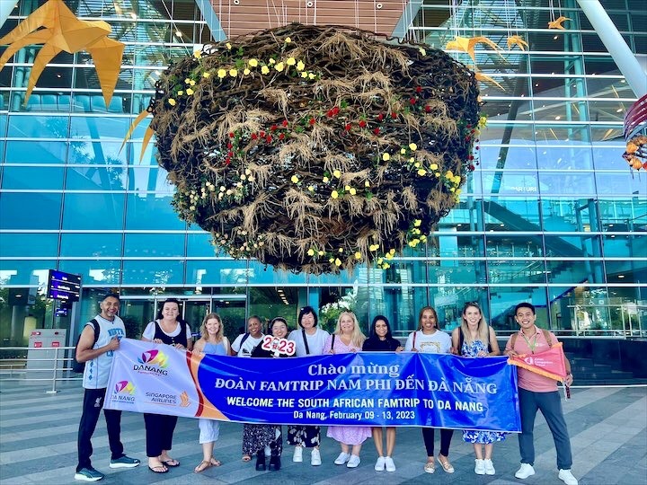 Đoàn Famtrip lữ hành Nam Phi tham quan, khảo sát du lịch Đà Nẵng, Quảng Nam. Ảnh: Sở Du lịch Đà Nẵng