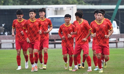 Ngày mai (15.2), cầu thủ U20 Việt Nam lên đường sang UAE tập huấn, chuẩn bị cho vòng chung kết U20 Châu Á 2023. Ảnh: VFF