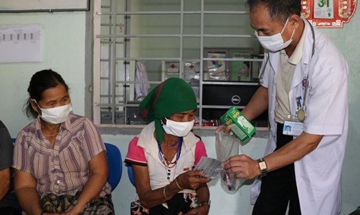 Các cơ sở y tế tuyến xã thuộc tỉnh Gia Lai thường xuyên có các chương trình chăm sóc sức khỏe cho người dân khu vực biên giới. Ảnh: TTXVN