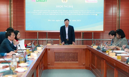 Phó Chủ tịch Tổng LĐLĐVN Phan Văn Anh phát biểu tại hội nghị. Ảnh: Hải Nguyễn