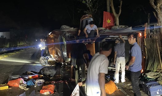 Hiện trường vụ tai nạn giao thông đặc biệt nghiêm trọng xảy ra hôm 6.2 trên Quốc lộ 279, thuộc địa phận tỉnh Điện Biên. Ảnh: Công an Điện Biên.