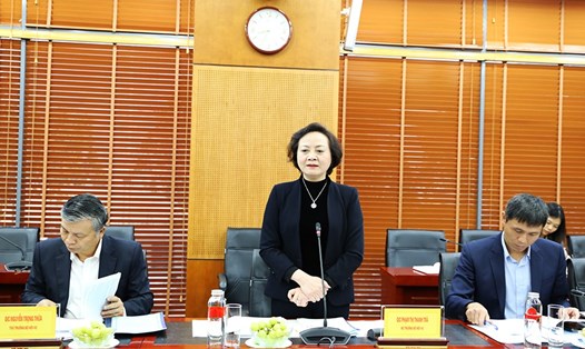 Bộ trưởng Bộ Nội vụ Phạm Thị Thanh Trà phát biểu tại buổi làm việc. Ảnh: Anh Cao