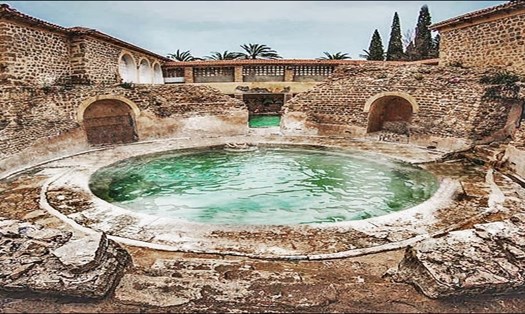 Trải nghiệm tắm tại Hammam Essalihine - nhà tắm cổ từ 2.000 năm trước