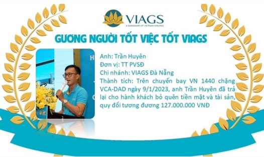 Anh Trần Văn Huyên được khen thưởng gương người tốt việc tốt. Ảnh: Công đoàn Hàng không Việt Nam.