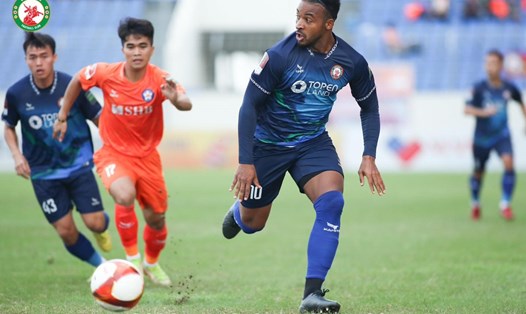 Rafaelson lập cú đúp giúp Bình Định thắng Đà Nẵng 3-2, qua đó vươn lên dẫn đầu V.League 2023.