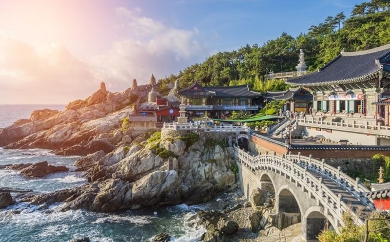 Chùa Haedong Yonggungsa ở Busan, Hàn Quốc