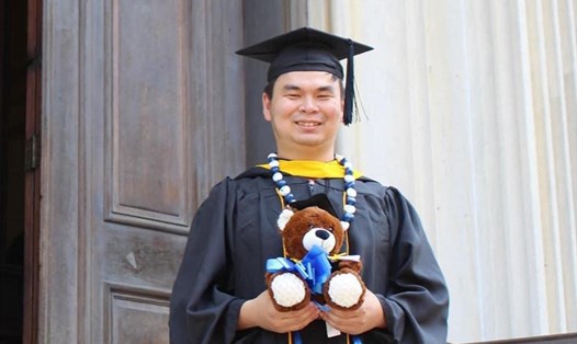Quang Nhật hiện đang là nghiên cứu sinh tiến sĩ năm cuối ngành Quản trị kinh doanh tại Đại học Thành phố Seattle. Ảnh: Nhân vật cung cấp