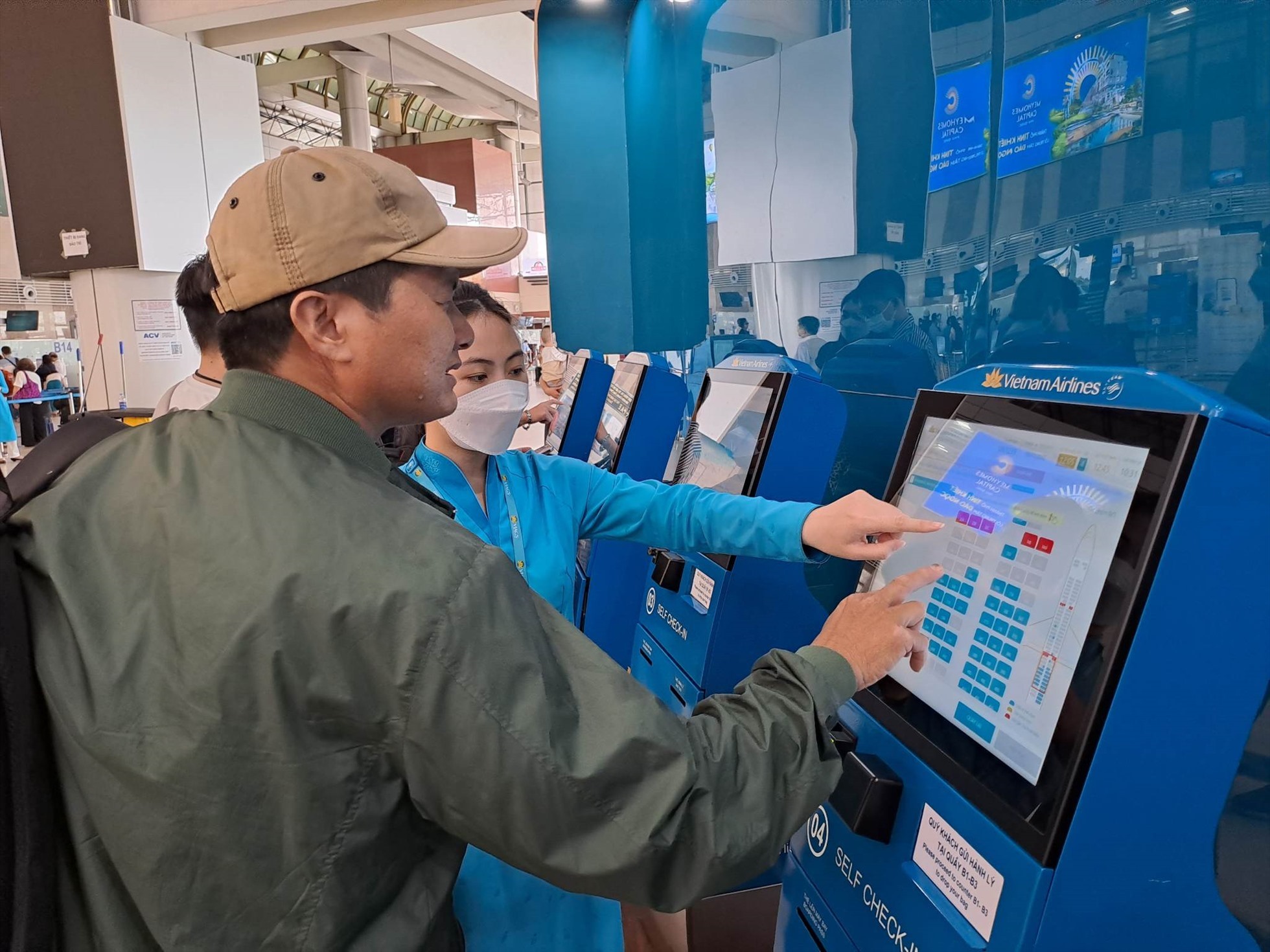 Dù lưu thông hàng không và du lịch phục hồi đáng kể, Vietnam Airlines vẫn không tránh khỏi thua lỗ và thâm hụt vốn chủ sở hữu. Ảnh: Đặng Tiến