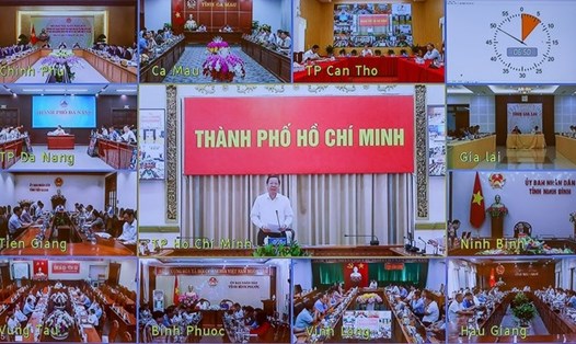Chủ tịch UBND TPHCM Phan Văn Mãi phát biểu tại điểm cầu TPHCM. Ảnh: Nhật Bắc/VGP