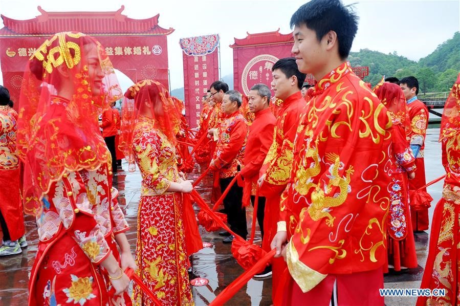 Nhiều tỉnh ở Trung Quốc cho nghỉ cưới tới 30 ngày