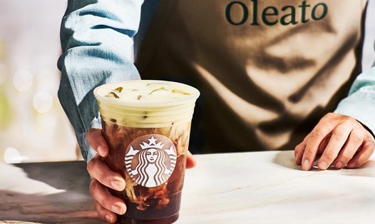 Starbucks cho dầu ô liu vào cà phê trong đồ uống mới mang nhãn hiệu Oleato. Ảnh: Starbucks