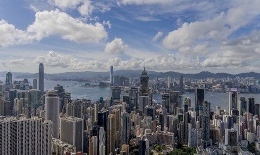 Khung cảnh Hong Kong nhìn từ trên cao. Ảnh: Xinhua