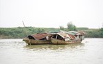 Khát vọng lên bờ của những người dân vạn chài sông Lam
