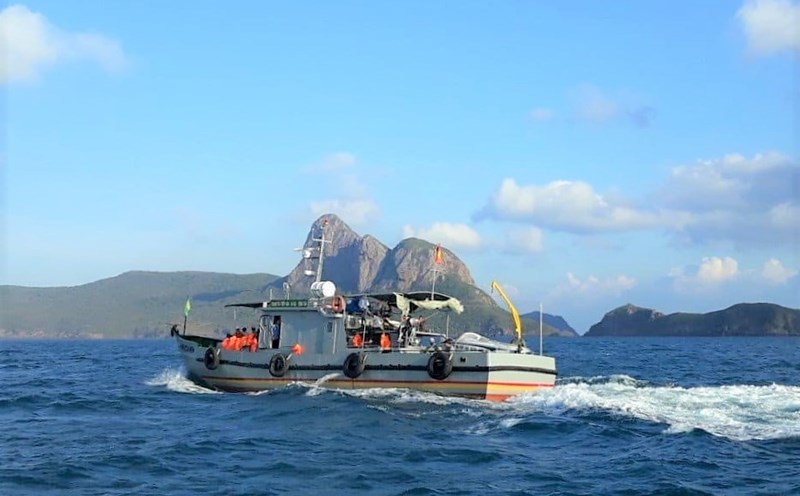 Du khách tham gia khám phá trải nghiệm trên biển tại huyện Côn Đảo. Ảnh: VQG Côn Đảo.