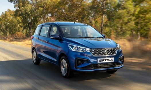 Mẫu xe Ertiga bản hybrid được đánh giá cao song vẫn chưa đem lại hiệu quả về doanh số cho hãng. Ảnh: Suzuki.